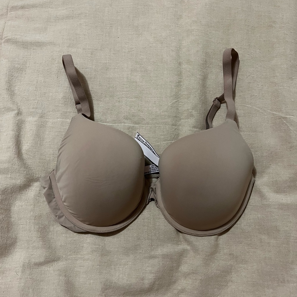 Victoria’s Secret T-Shirt Bra